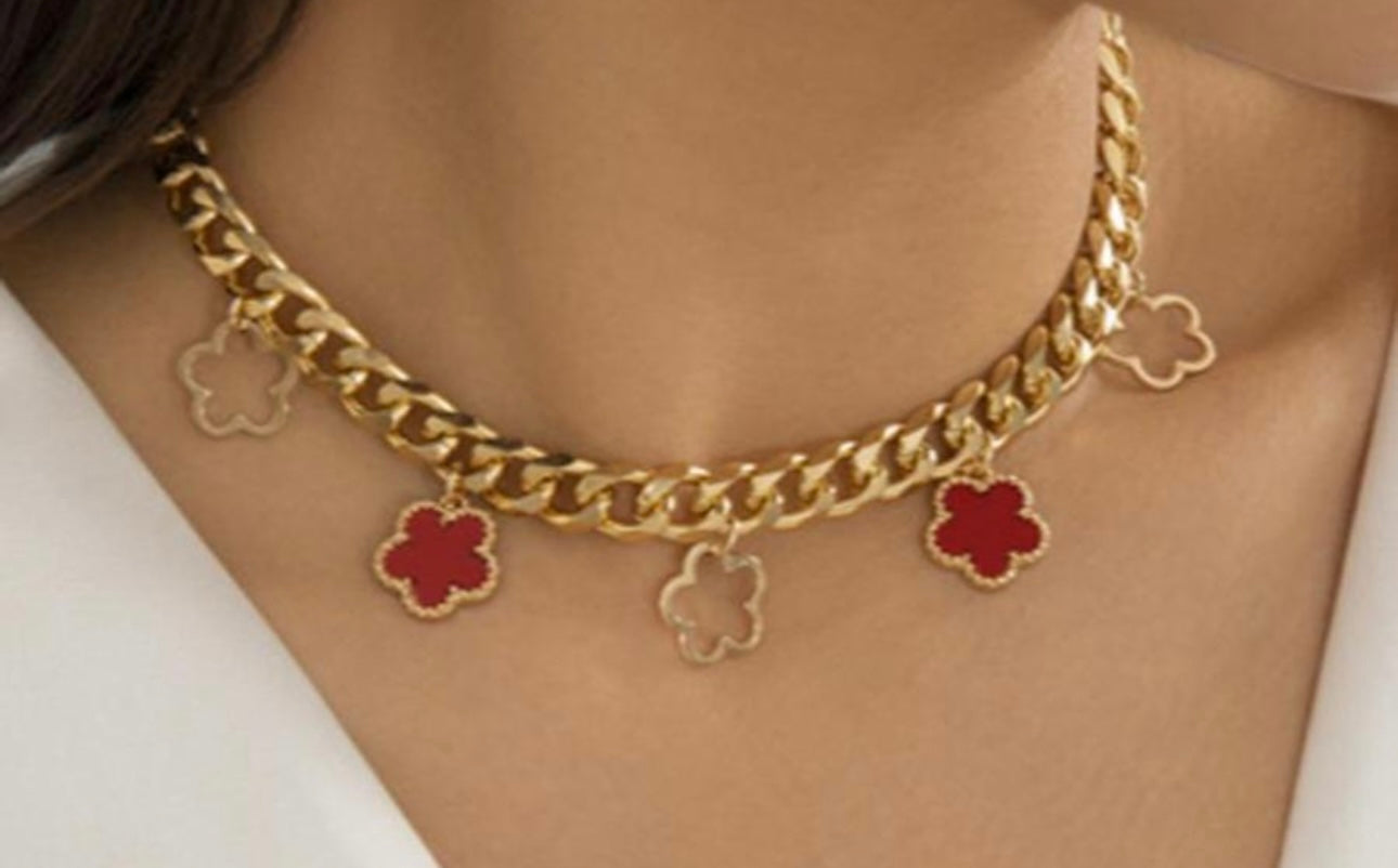 Red Clover Necklace